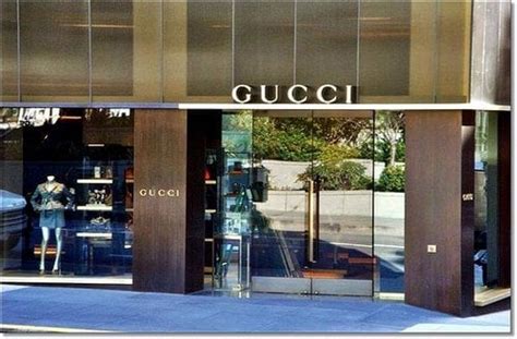 union square gucci store.